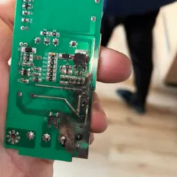 Naprawiamy uszkodzone moduły sterowania