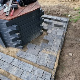 Układanie kostki brukowej Sierosław 2