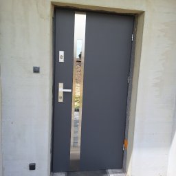 Drzwi zewnętrzne Oleśnica 1