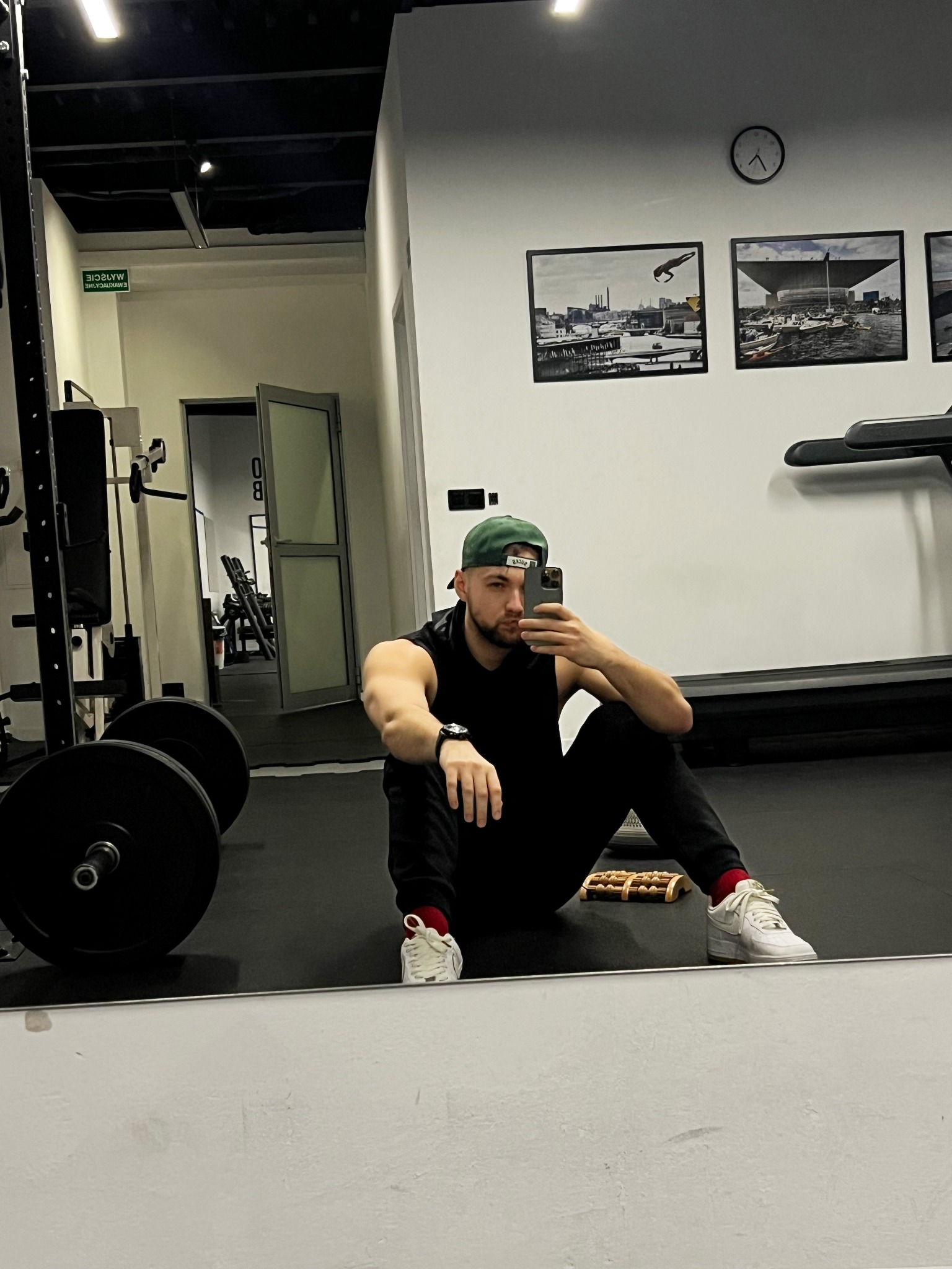 Sajmon Frelicki - trener personalny, dieta online