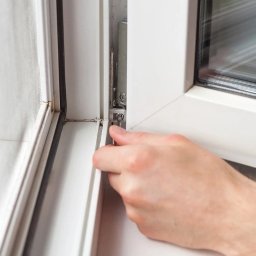 Naprawa okien Łódź 3