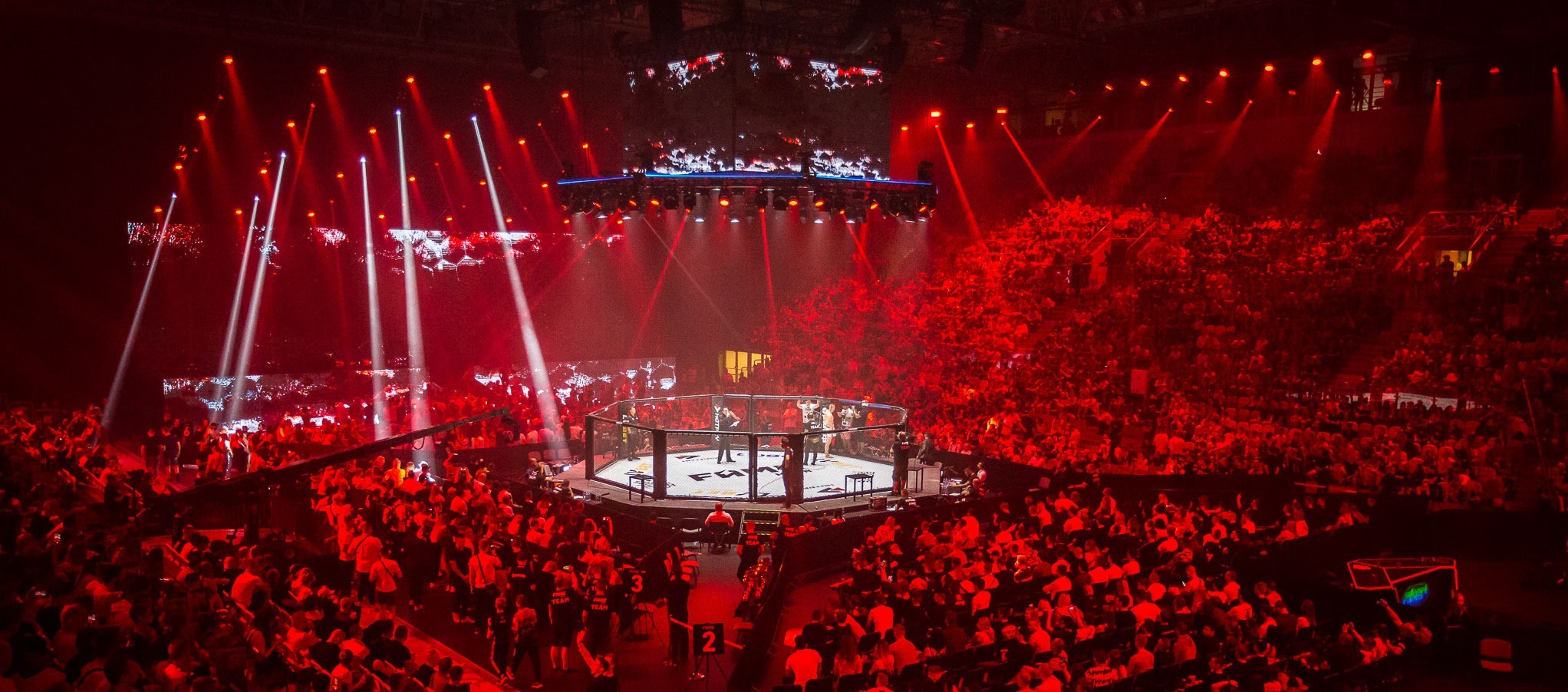 Realizacja gali FAME MMA 4 w Częstochowie. Zakres prac: - projekt, - reżyseria, - produkcja Klient: FAME MMA