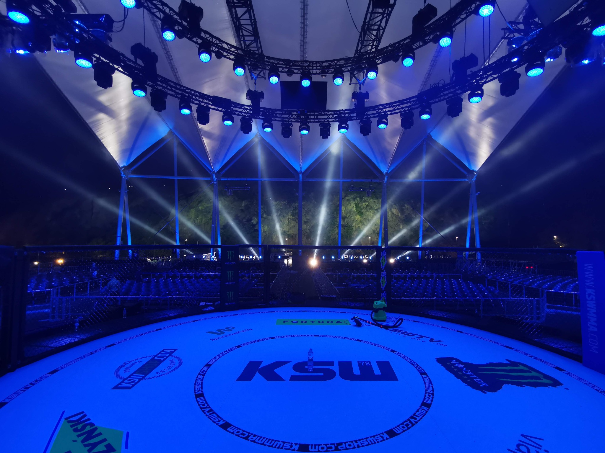 Realizacja gali KSW w Nowym Sączy. Zakres prac: - reżyseria, Klient: Federacja KSW