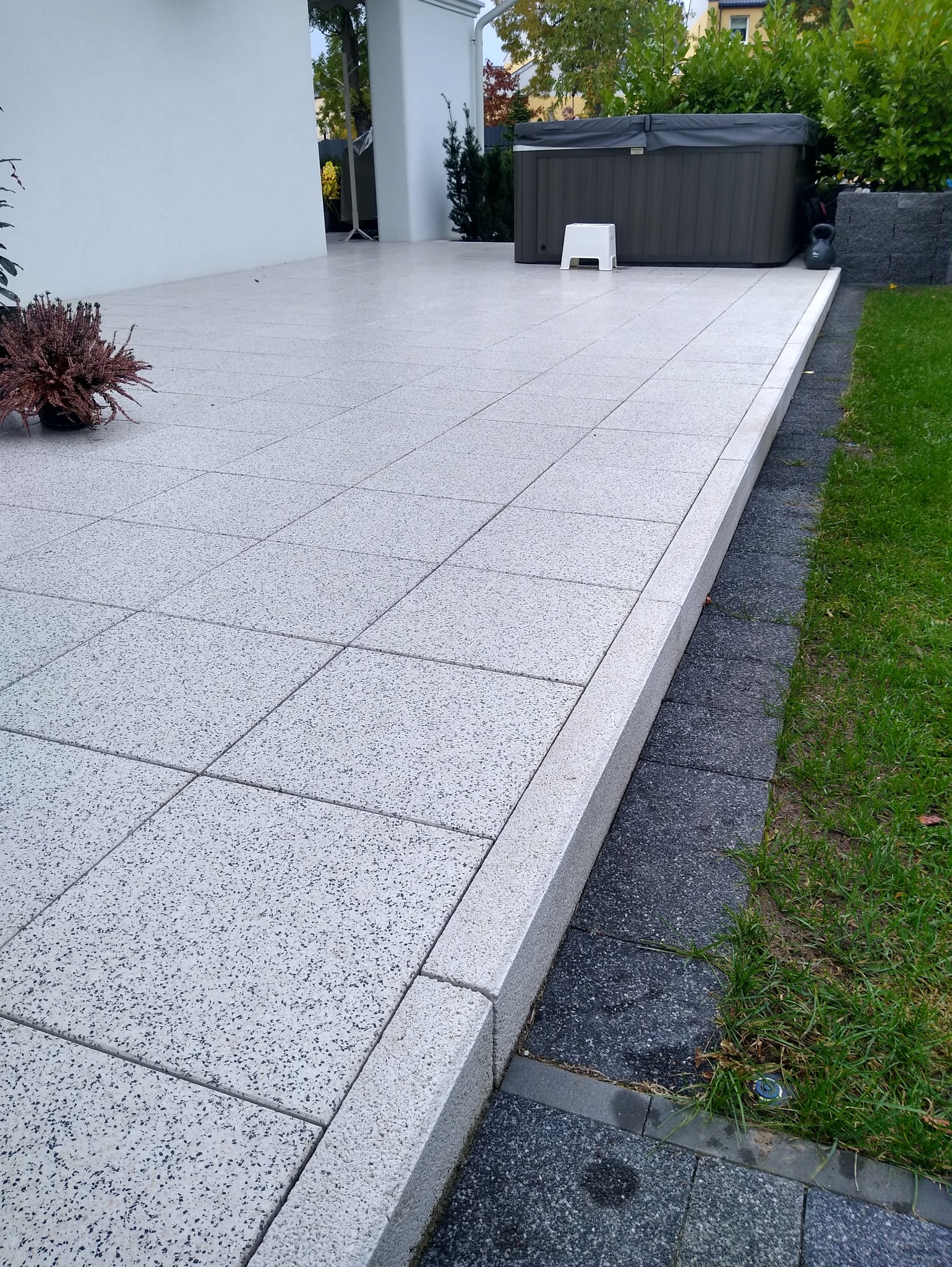 Taras wentylowany - na podstawkach