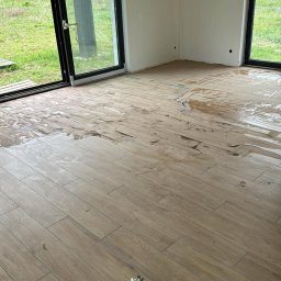 Dzięki uzyskaniu korzystnego kredytu budowa wymarzonego domu pod Poznaniem ma się już ku końcowi :)