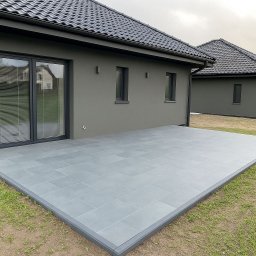 DABEX Roboty ziemne Damian Dąbrowa - Przed domem Białogard