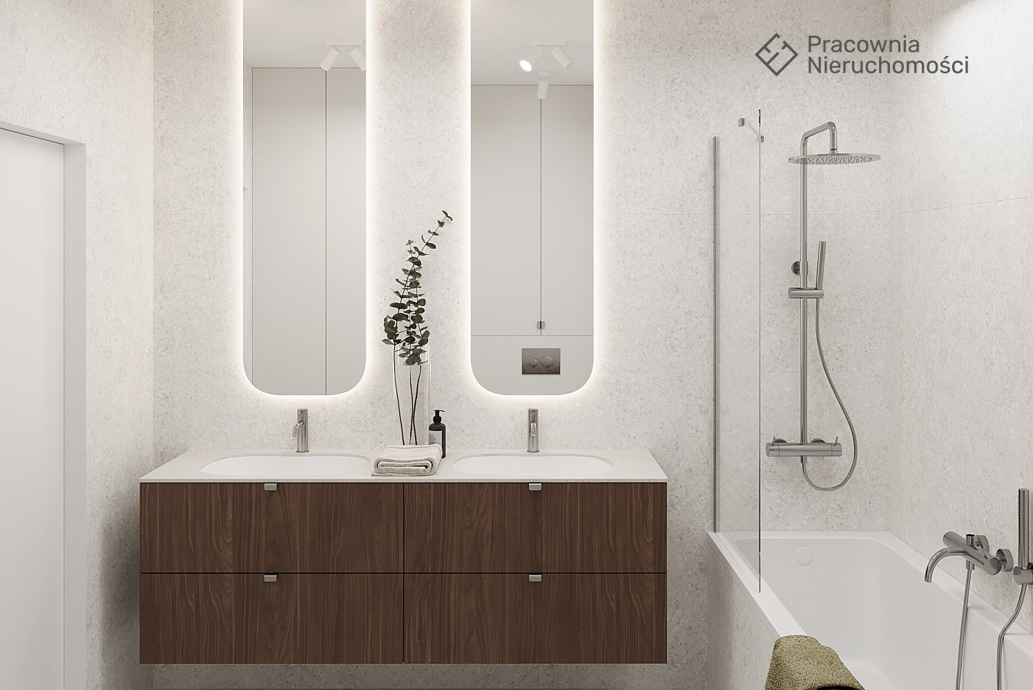 Nowoczesna łazienka z podwójną umywalką na szafce z ciemnego drewna, podświetlane lustra z zaokrąglonymi rogami, szklana ścianka przy wannie i deszczownica.
