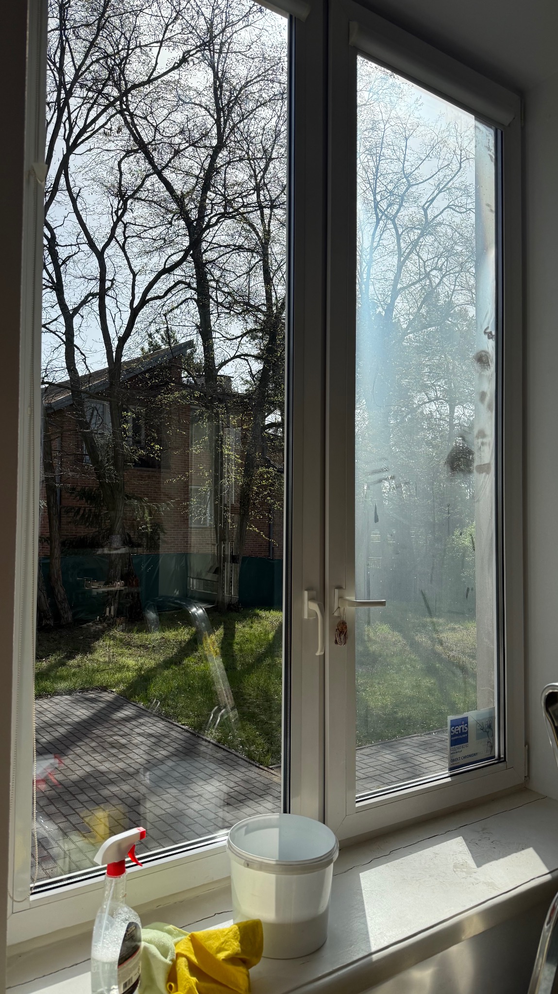 Umycie okien do i po umyciu