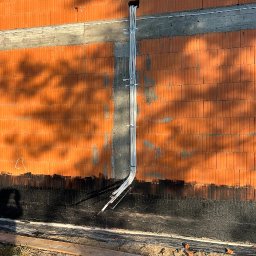 Pensema - przemyślane instalacje w Twoim domu - Rozprowadzenie instalacji do klimatyzacji domu- ukryte pod elewacją