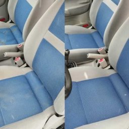 Kamil Pasierbiewicz Twins - Porównanie: fotel samochodowy z niebieską tapicerką przed i po czyszczeniu, widoczne plamy i zabrudzenia po lewej stronie oraz czysty, odświeżony materiał po prawej.