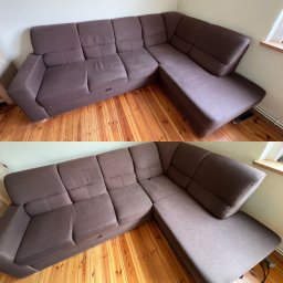 TopTapClean - Zdjęcie narożnika w układzie 'przed i po' zabiegu czyszczenia. Widoczna różnica w odcieniu i czystości tapicerki na drewnianej podłodze.