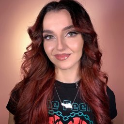 Kartonii z Genzie w moim makijażu do odcinka o jej glow upie