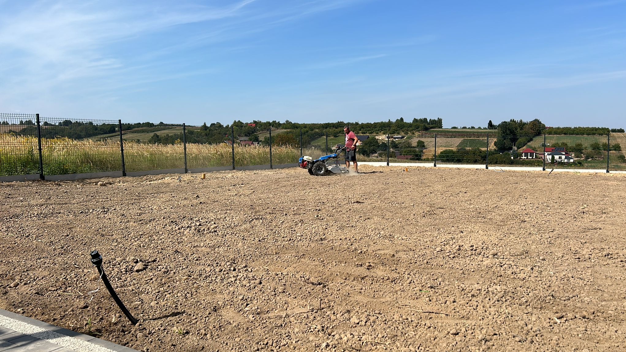 Pracujemy glebogryzarką - Spulchnianie gleby