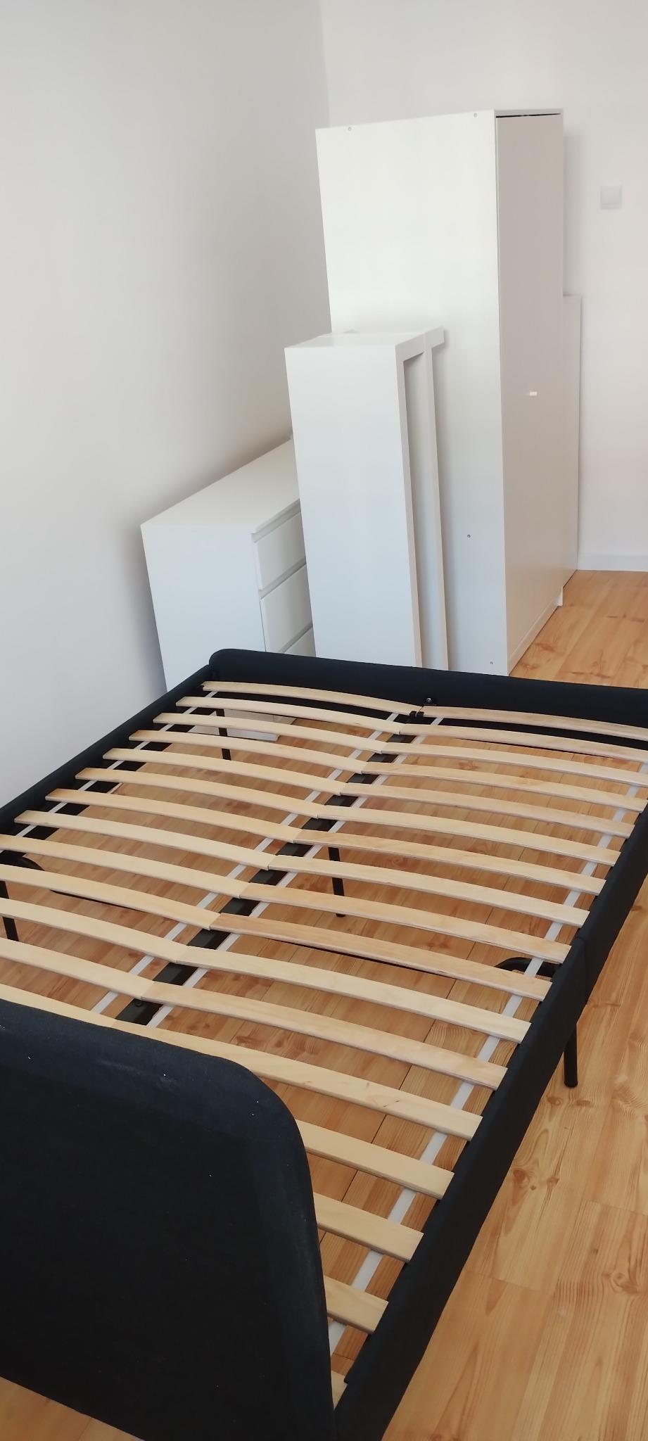 Skręcić meble w sypialni? Żaden problem! :)