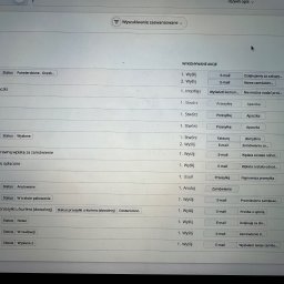 Automatyczne akcje w baselinkerze.
Faktury wystawiają się same po wysłaniu paczki, status zamówienia zmienia się np. po dostarczeniu paczki do klienta i wiele wiele więcej.