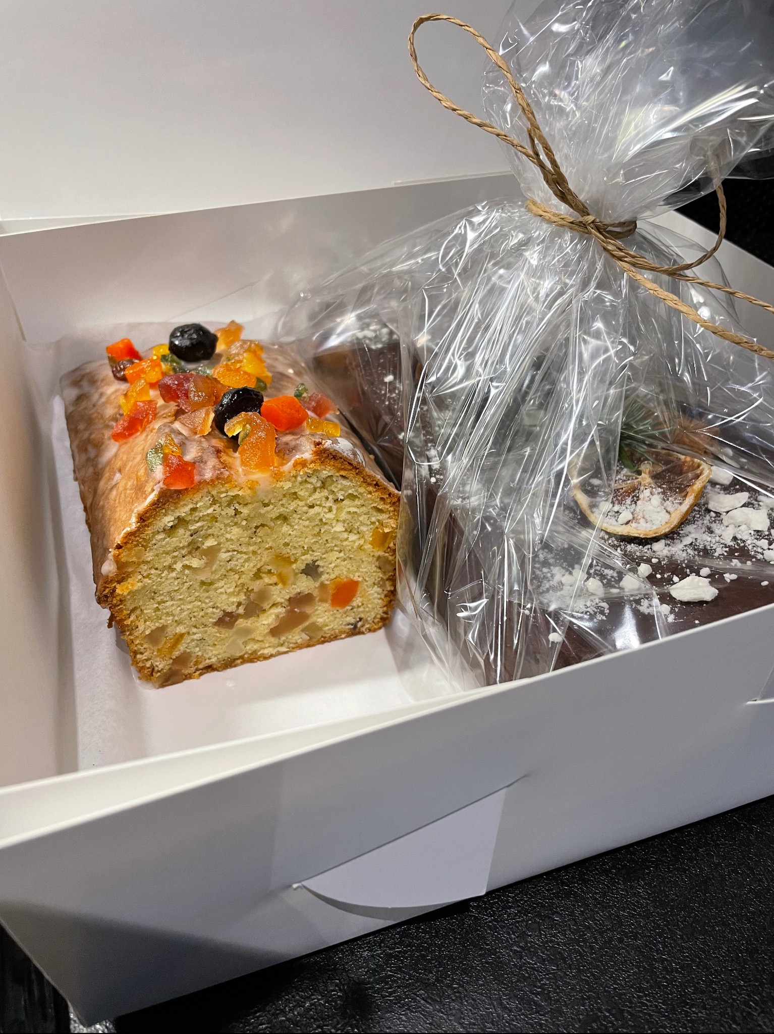 świąteczne wypieki: keks i piernik staropolski