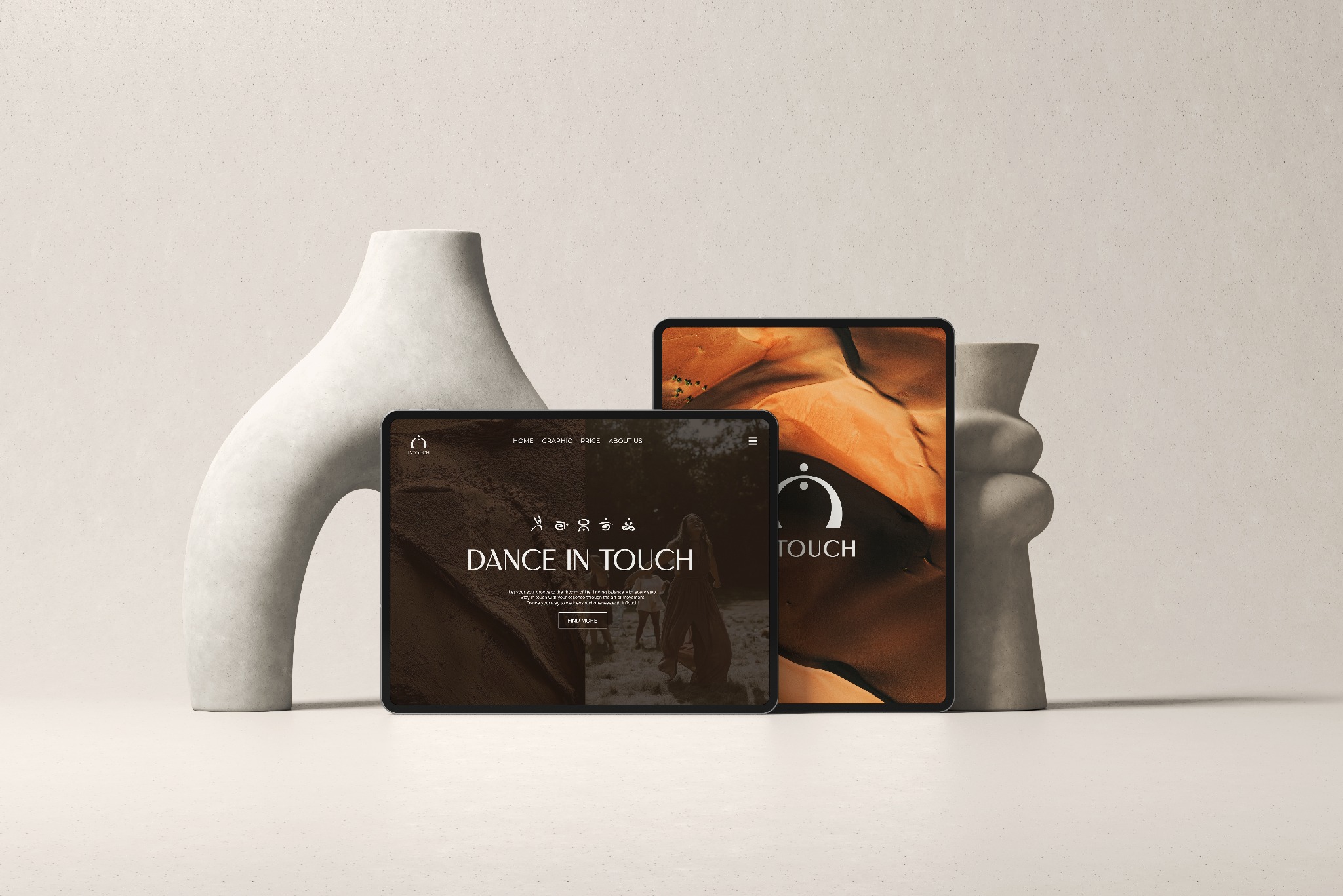 Wizualizacja ekranów, w oparciu o zaprojektowaną przeze mnie identyfikację wizualną dla szkoły tańca Intouch