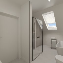 KT Studio Wnętrz Kamila Toruń - Jasna łazienka na poddaszu z oknem dachowym, kabiną prysznicową i wolnostojącą wanną. Minimalistyczny design, neutralna kolorystyka, czarne akcenty.