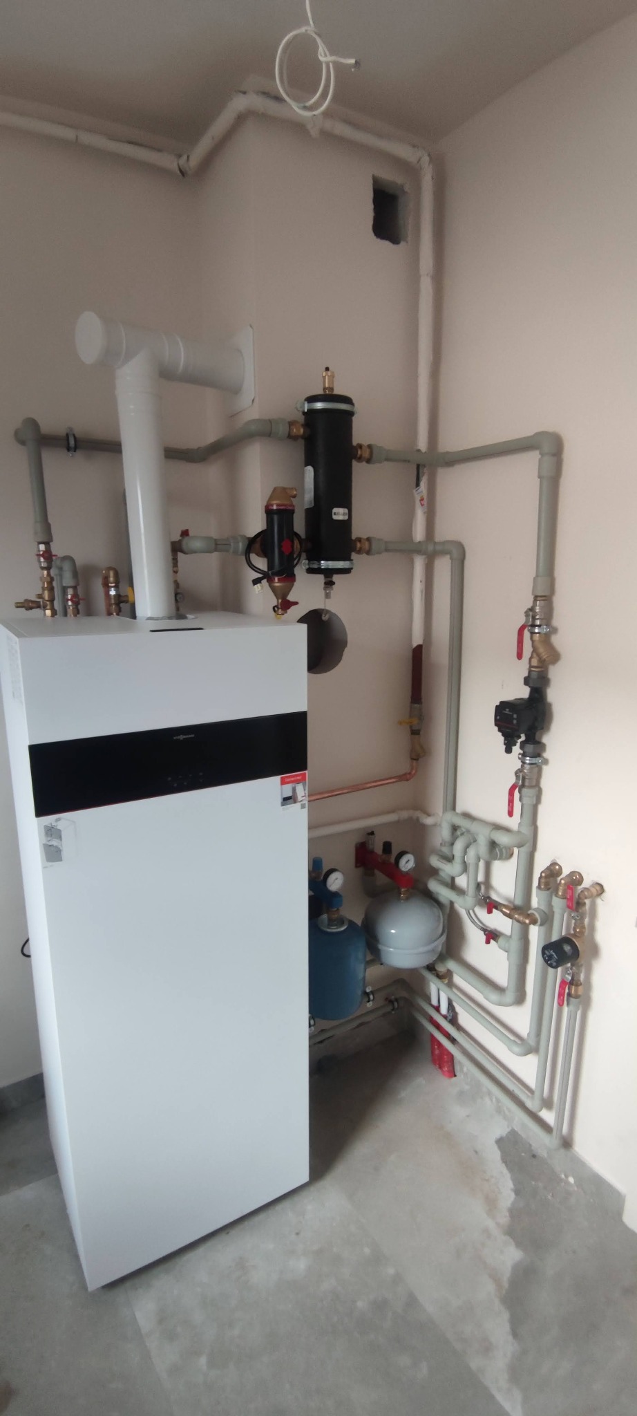 Kociołek gazowy Viessman w wersji z zintegrowanym zbiornikiem (do małych pomieszczeń)