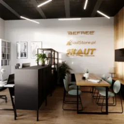 Nowoczesne biuro z drewnianą podłogą, czarnymi meblami i stołem konferencyjnym, logo firm żeglarskich na ścianie, model żaglowca w gablocie.