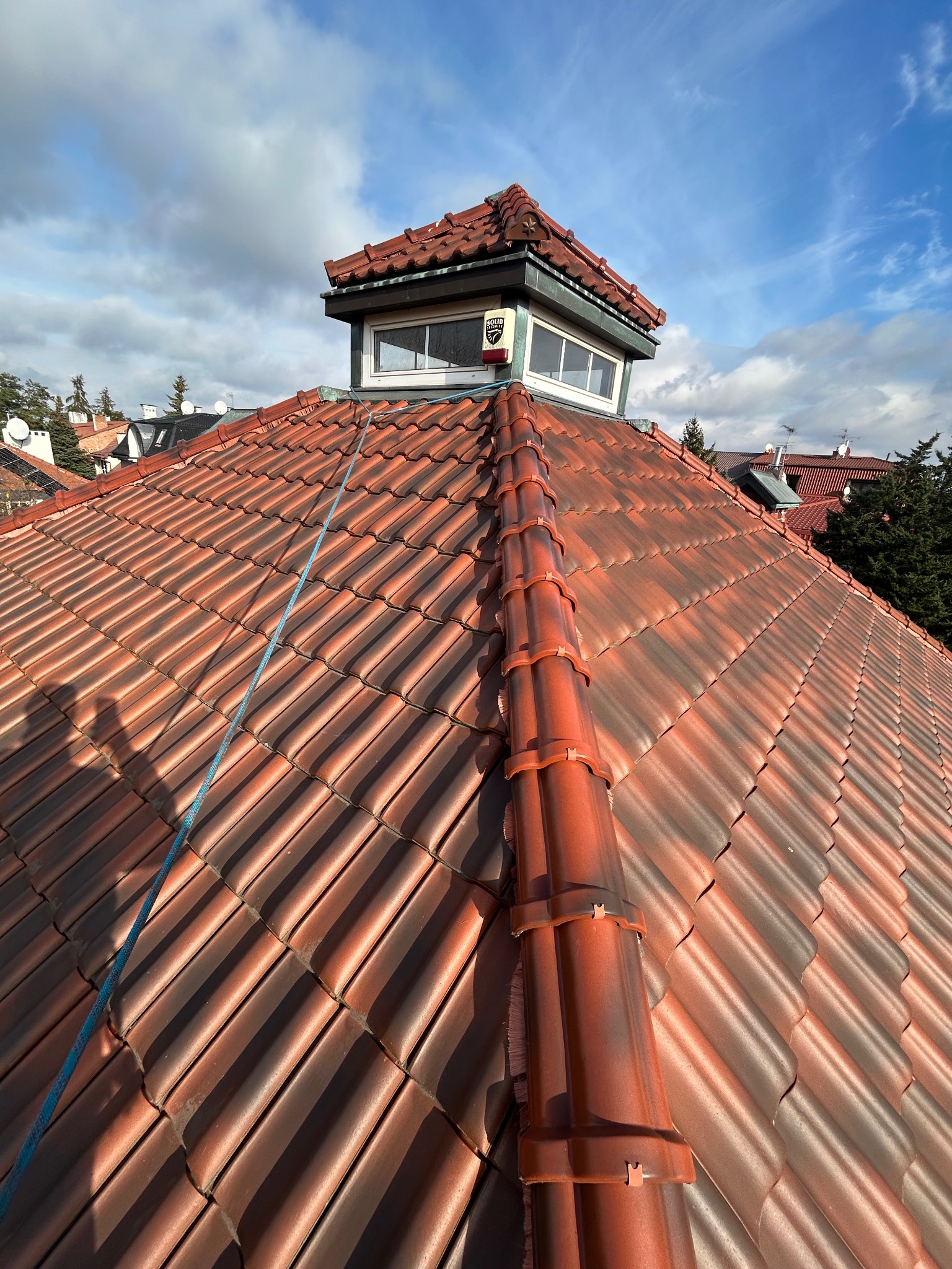 Mycie dachówki ceramicznej