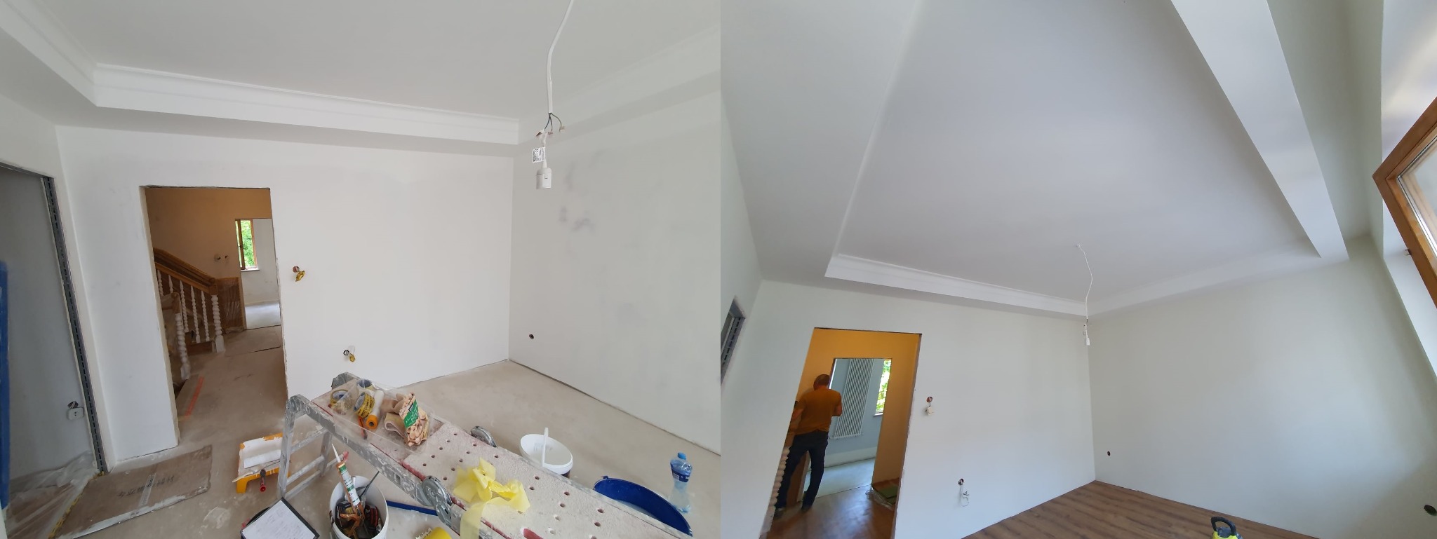 Dwa ujęcia wnętrza w trakcie malowania: po lewej drabina malarska z akcesoriami, surowa podłoga, pomalowane ściany z listwami przysufitowymi; po prawej pomalowane ściany z drewnianym oknem...