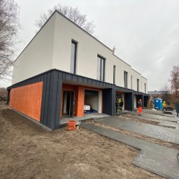 Stan deweloperski budynki jednorodzinne elewacja tradycyjna
www.tiptopdom.pl