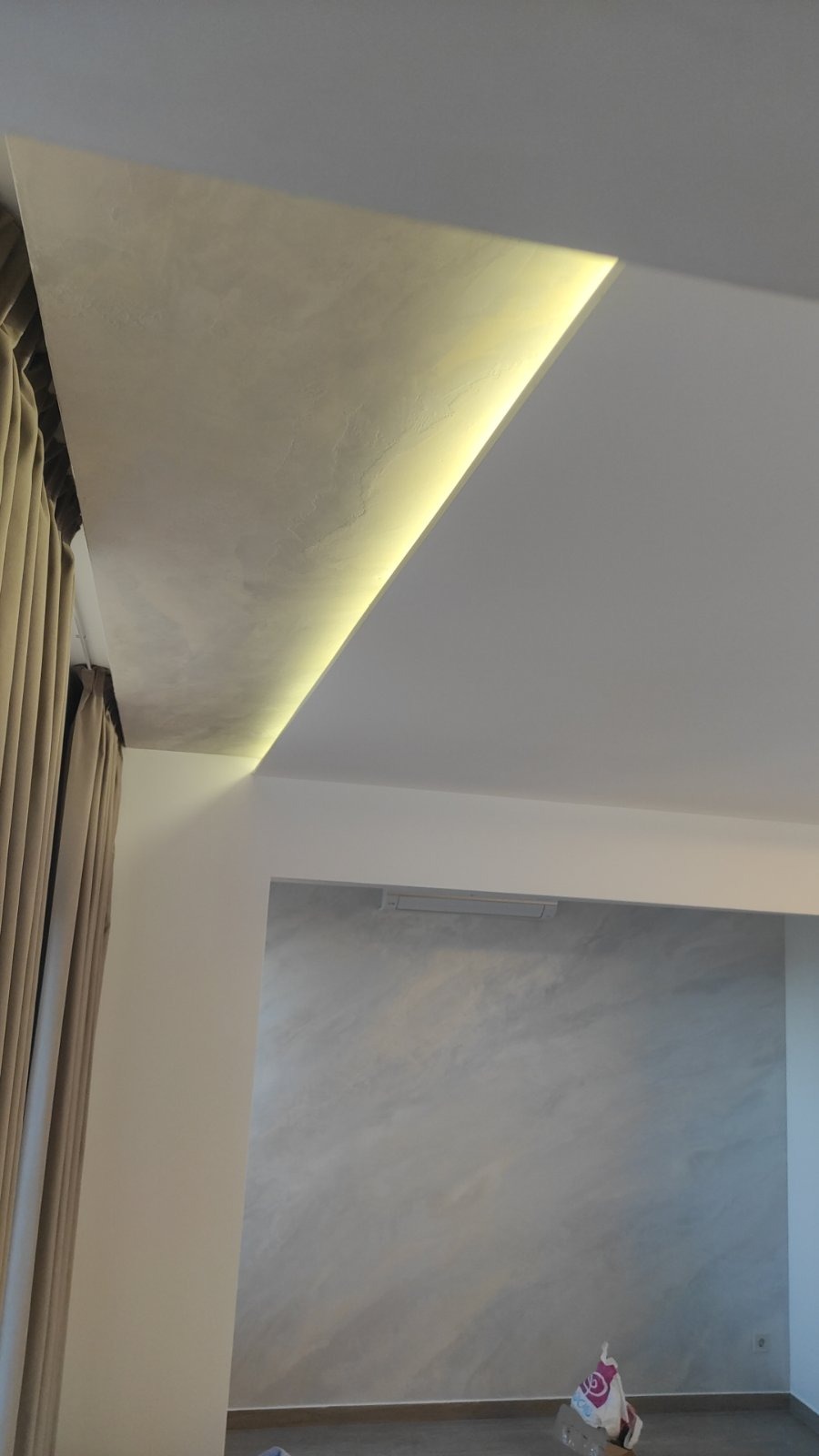 Частковий ремонт квартири.