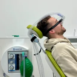 Leczenie w sedacji. Gaz rozweselający (podtlenek azotu) w stomatologii.