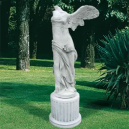 NIKE Z SAMOTRAKI wys. 204 cm