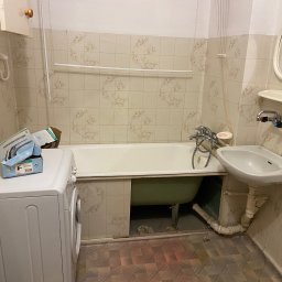 Wiesław Siłka - Tak wyglądała łazienka przed rozpoczęciem metamorfozy.