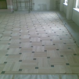 Układanie parkietu Bzowo 4