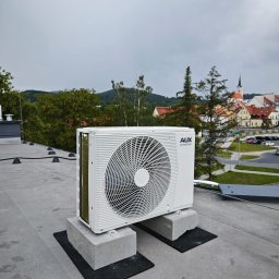 Klim-Tech Paweł Klimkiewicz - Jednostka zewnętrzna klimatyzacji AUX-12CA