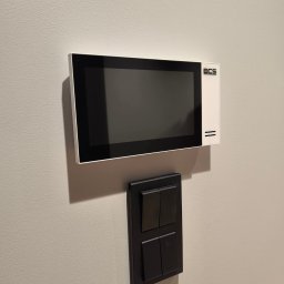 Smart Electro Cezary Mucha - Monitor wideodomofonu BCS