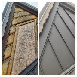 Wojciech Kędryna Usługi Budowlane-Dekarskie - Porównanie elewacji: drewniana ściana z deskami OSB i nowoczesna, szara elewacja z blachy na rąbek stojący, ozdobne listwy drewniane.