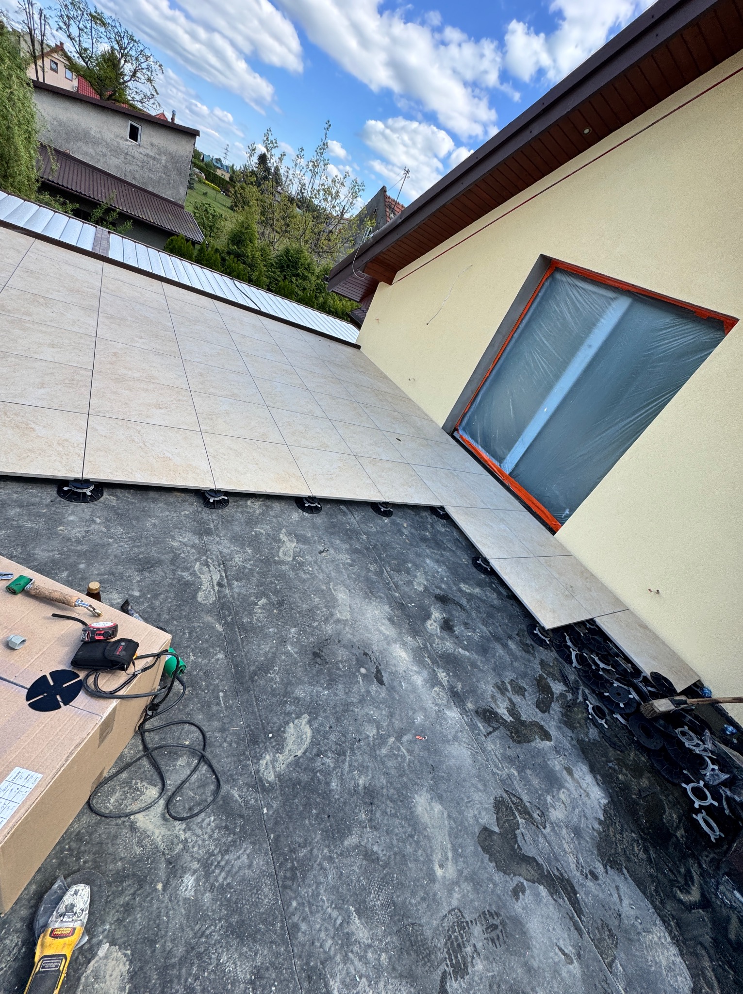 Taras wentylowany ( pływający )