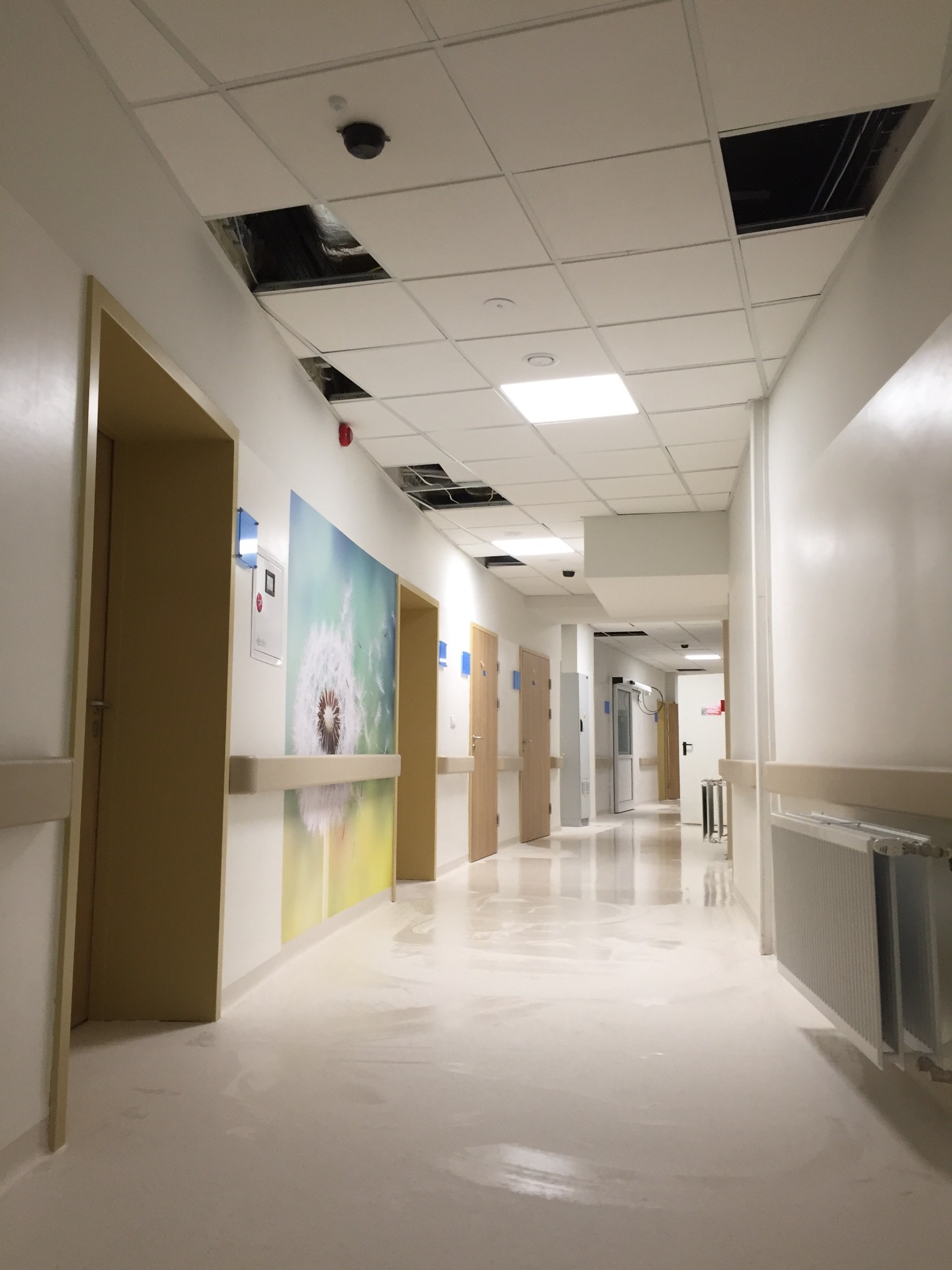 budynek użyteczności publicznej- doczyszczanie po remoncie