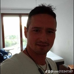 Damian Wolny - Spacery z Psem L&uuml;beck