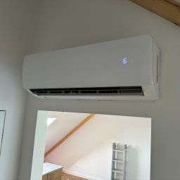 AUX Freedom 5 kW - montaż w budynku jednorodzinnym Sendom Smart