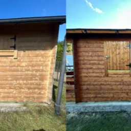 Porównanie stanu drewnianego domku przed i po renowacji, ukazujące różnicę w wyglądzie drewna po zabiegu. Część 'Przed' prezentuje jaśniejszy odcień, a część 'Po' charakteryzuje się głębokim...