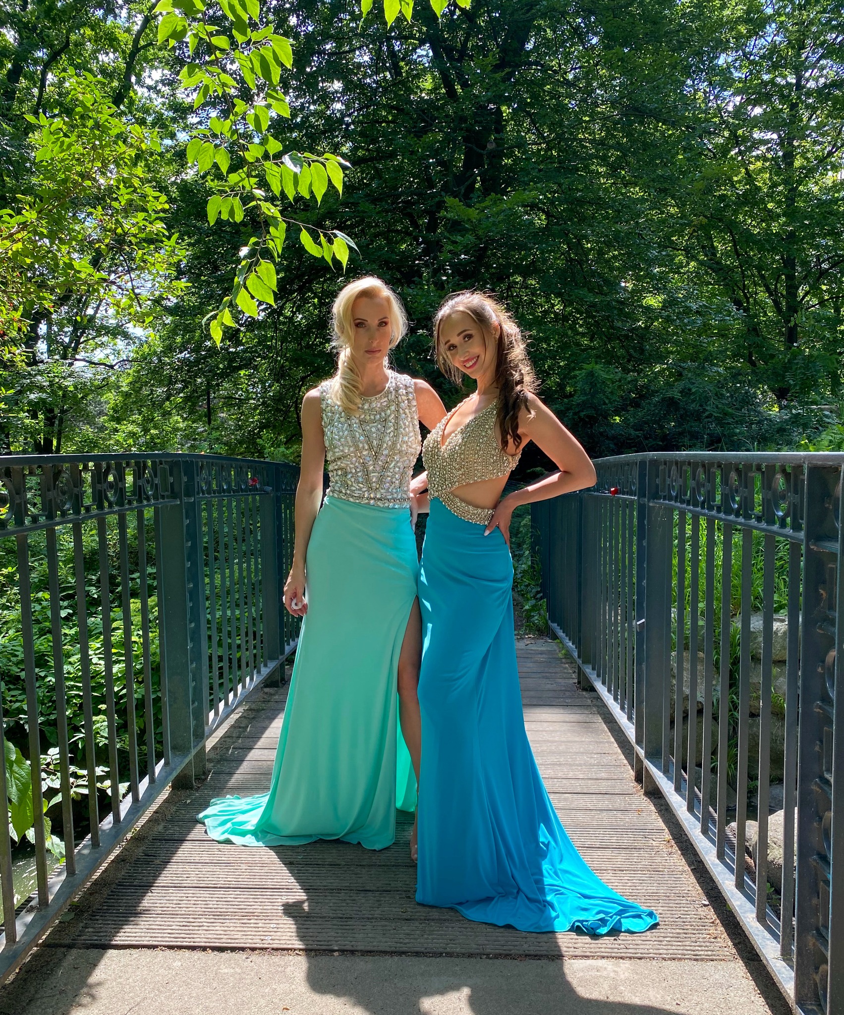 Realizacja suknie wieczorowe