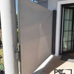 Markiza boczna na taras lub do ogrodu