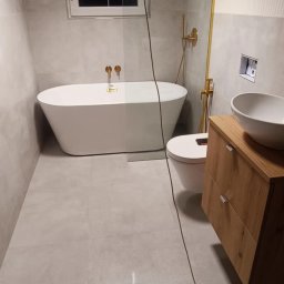 Montaż wykładzin Łosośnica 4