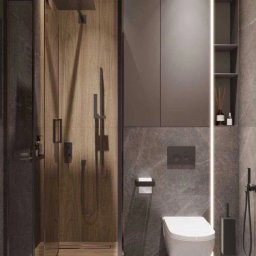 Maxxxbud - Nowoczesna łazienka z kabiną prysznicową typu walk-in, drewnianym wykończeniem i marmurowymi płytkami w Piasecznie. Minimalistyczny design z oświetleniem LED.
