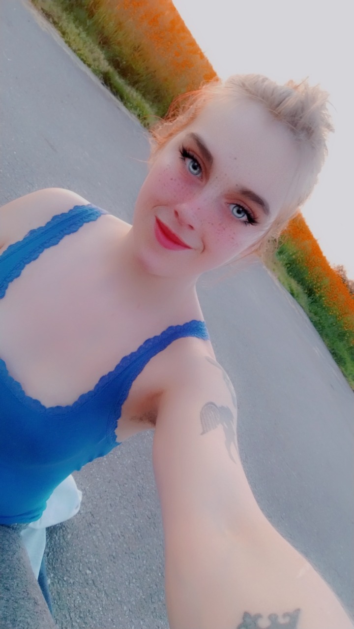 Poszukuję pracy sprzątanie mieszkań/domu ..opieka nad dziećmi.. gotowanie. Pomoc domowa