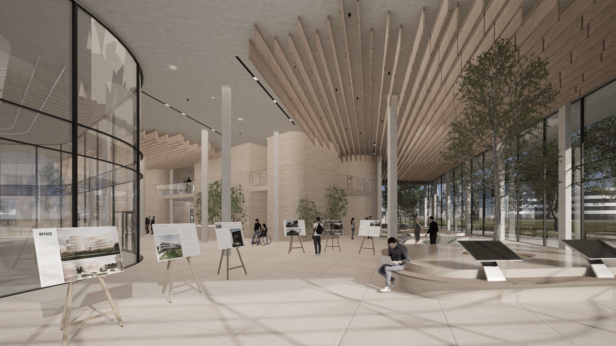 Wnętrze przestronnego holu biurowca z ekspozycją projektów architektonicznych na sztalugach, drewniany sufit lamelowy, przeszklona fasada i naturalna zieleń.