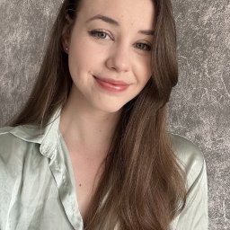 Justyna Karsznia - psycholog, psychoterapeuta poznawczo-behawioralny (w trakcie szkolenia)