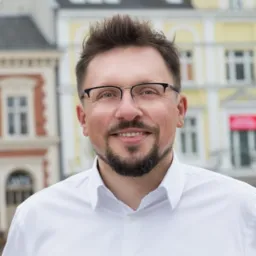 Jan Borowski - doradca psychospołeczny, specjalista terapii uzależnień (w trakcie szkolenia)