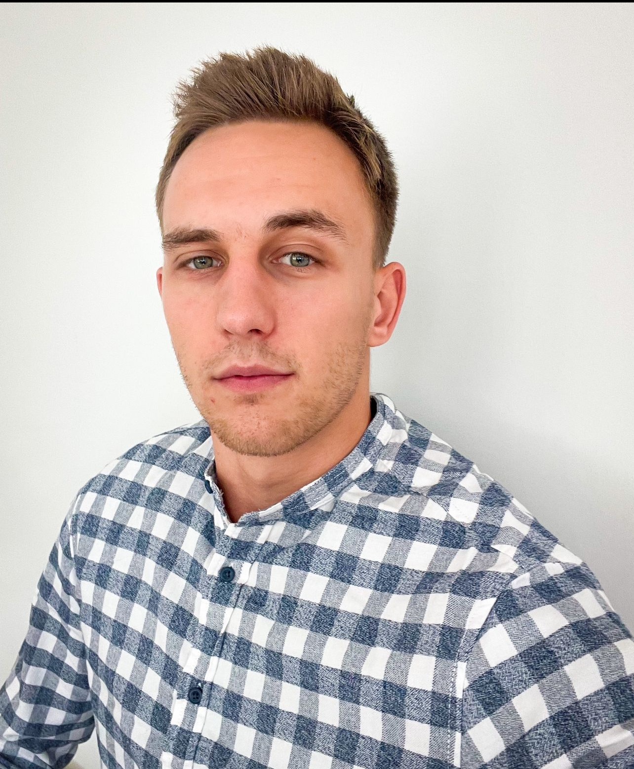 Filip Skowroński, psycholog, psychoterapeuta w trakcie szkolenia