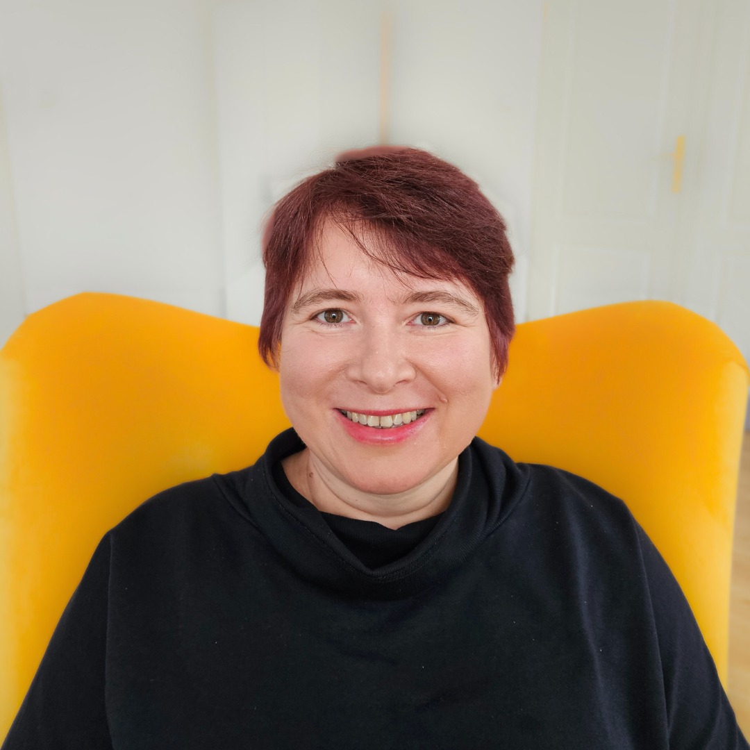 Katarzyna Sitarek-Klimek, psycholog, certyfikowany terapeuta uzależnień, psychoterapeuta poznawczo-behawioralny